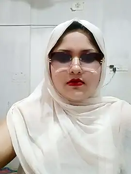 Snapshot of Nusrat-N chatting on 28, 6, 2026 Nusrat-N online show from 28, 6, 2026