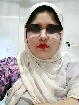 Snapshot of Nusrat-N chatting on 13, 7, 2026 Nusrat-N online show from 13, 7, 2026
