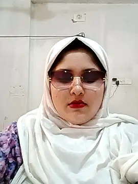 Snapshot of Nusrat-N chatting on 26, 6, 2026 Nusrat-N online show from 26, 6, 2026