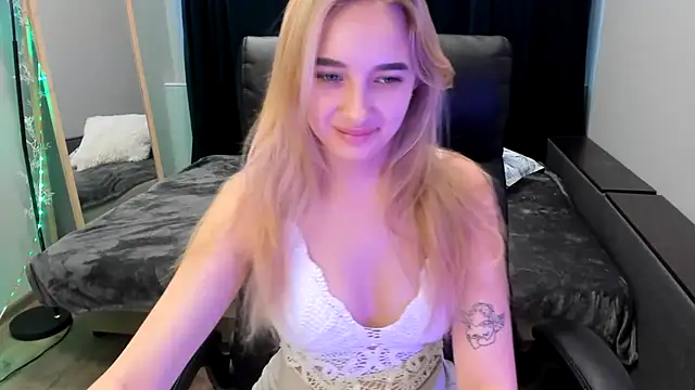 TaisiaHot online show from 24, 7, 2026