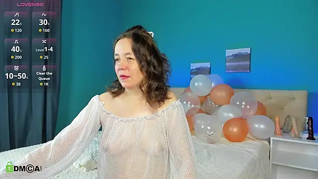 Kira Adler online show from 5, 3, 2026