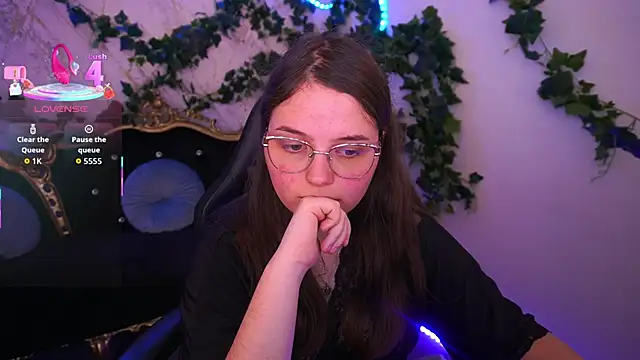 SophieDreamss online show from 18, 11, 2025