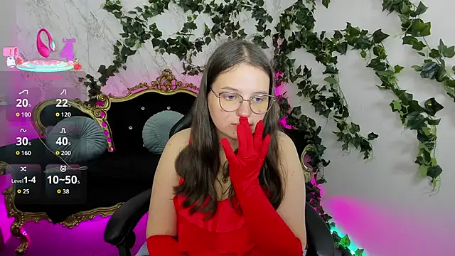 SophieDreamss online show from 29, 9, 2025