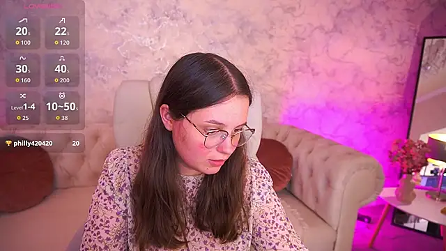 SophieDreamss online show from 12, 9, 2025