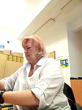 TerezaVelvet online show from 31, 10, 2025