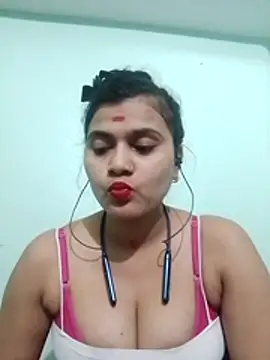Kavya-Tiwari online show from 16, 12, 2025