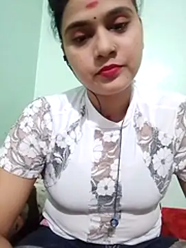 Kavya-Tiwari online show from 26, 6, 2026