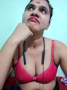 Kavya-Tiwari online show from 16, 6, 2026