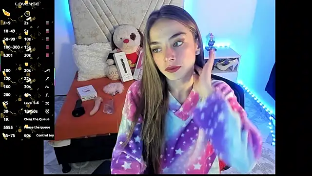 Mia Victoria22 online show from 9, 6, 2026