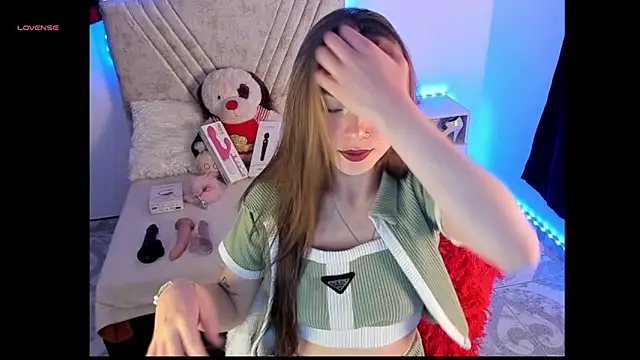 Mia Victoria22 online show from 8, 5, 2026