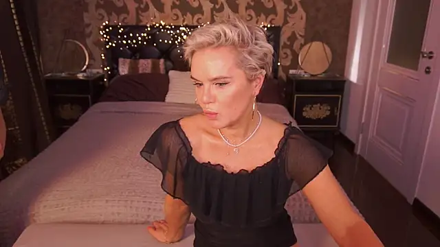 PleasureWeCouple online show from 10, 4, 2026