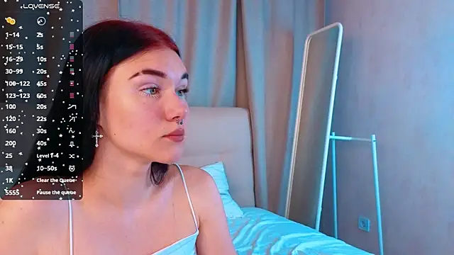 JenniferSullivan online show from 13, 9, 2025