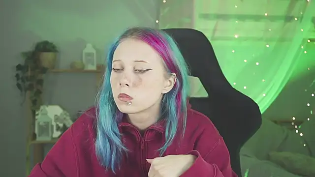 SakuraBliss online show from 25, 11, 2025