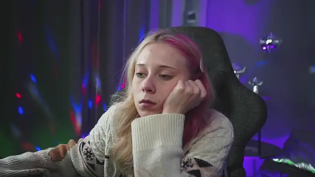 SakuraBliss online show from 16, 10, 2025