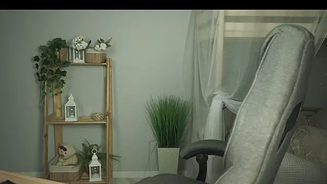 SakuraBliss online show from 10, 11, 2025