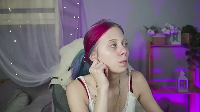 SakuraBliss online show from 13, 11, 2025