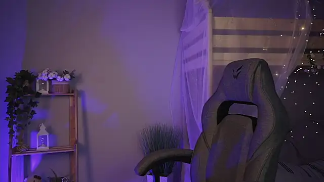 SakuraBliss online show from 20, 10, 2025