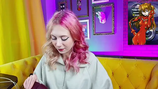 SakuraBliss online show from 13, 10, 2025