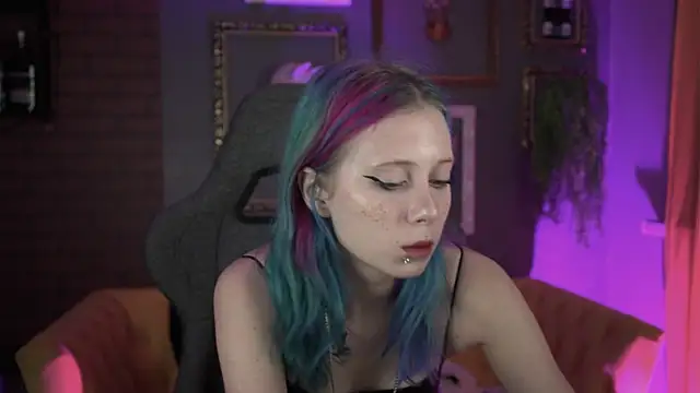 SakuraBliss online show from 26, 11, 2025