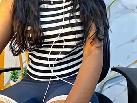 trending tamizhachii online show from 14, 2, 2026