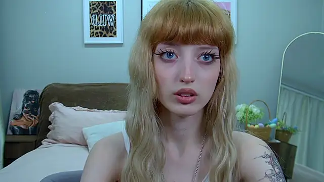 MistyMarlo online show from 18, 4, 2026