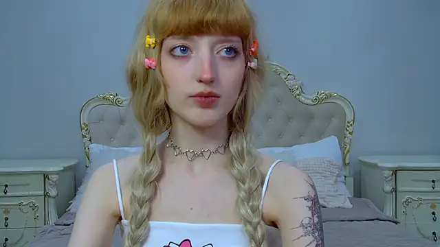 MistyMarlo online show from 19, 4, 2026