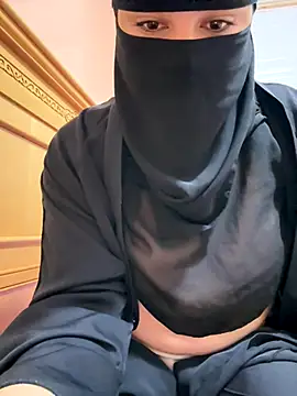  Laiali  online show from 18, 10, 2025