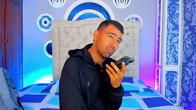 magnus serket online show from 7, 4, 2026