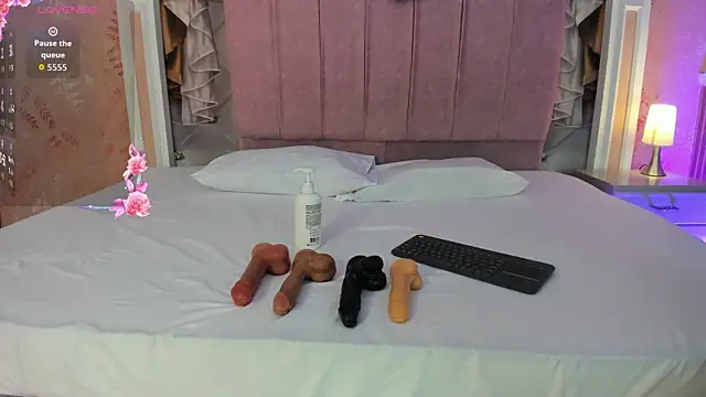 magnus serket online show from 13, 4, 2026