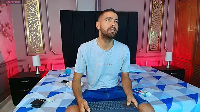 magnus serket online show from 29, 9, 2025