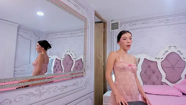 Sofi naughty18 online show from 21, 12, 2025