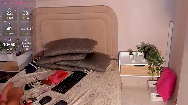 Anamonrroe online show from 25, 9, 2025