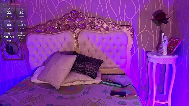 Anamonrroe online show from 11, 4, 2026