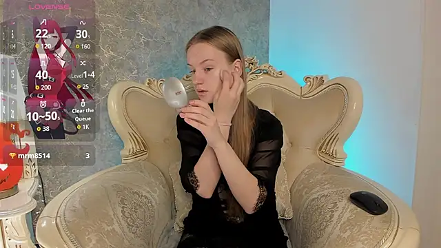 Lucy Shaw online show from 28, 10, 2025