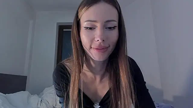 MilaDeLune online show from 5, 1, 2026