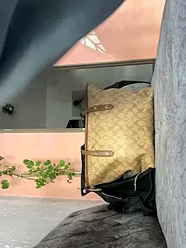 MacarenaRosse online show from 15, 10, 2025