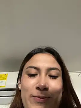 MacarenaRosse online show from 19, 10, 2025