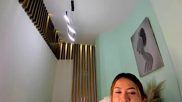 MacarenaRosse online show from 2, 10, 2025