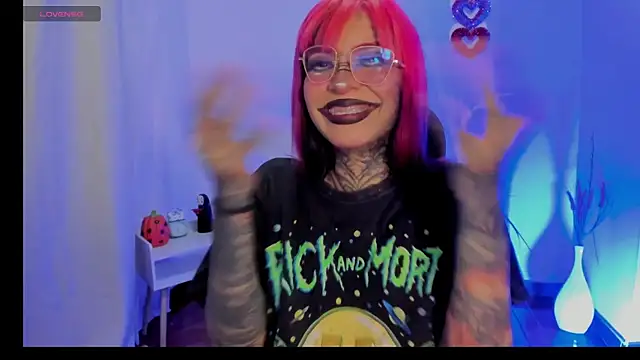 Nickidoll66- online show from 3, 10, 2025