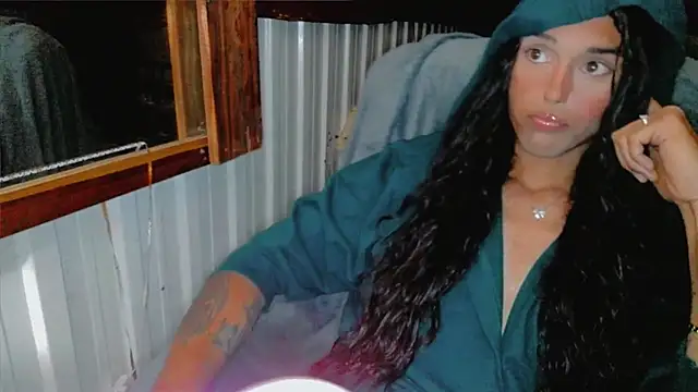 HTXBBY3130 online show from 28, 9, 2025