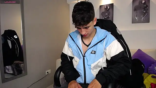 AdrianRinaldi online show from 23, 9, 2025