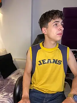 AdrianRinaldi online show from 4, 11, 2025