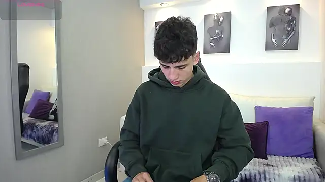 AdrianRinaldi online show from 4, 10, 2025