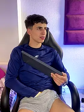 AdrianRinaldi online show from 28, 9, 2025