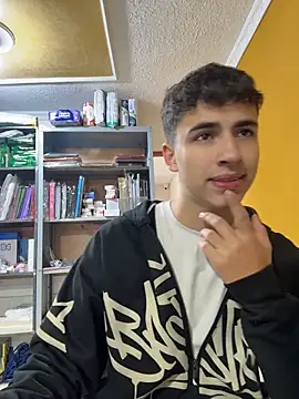 AdrianRinaldi online show from 8, 5, 2026