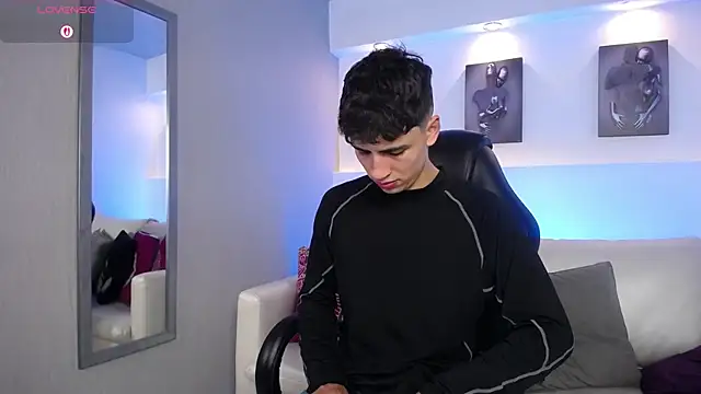 AdrianRinaldi online show from 22, 9, 2025