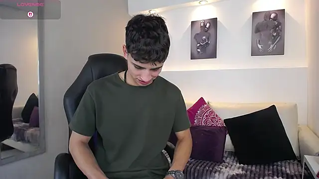 AdrianRinaldi online show from 24, 9, 2025