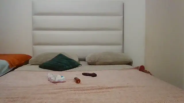 Snapshot of SexyNonnyy chatting on 17, 2, 2026 SexyNonnyy online show from 17, 2, 2026