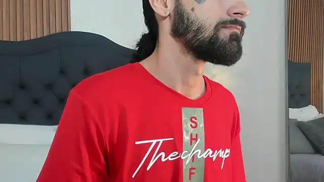 Hisoka 011 online show from 14, 9, 2025