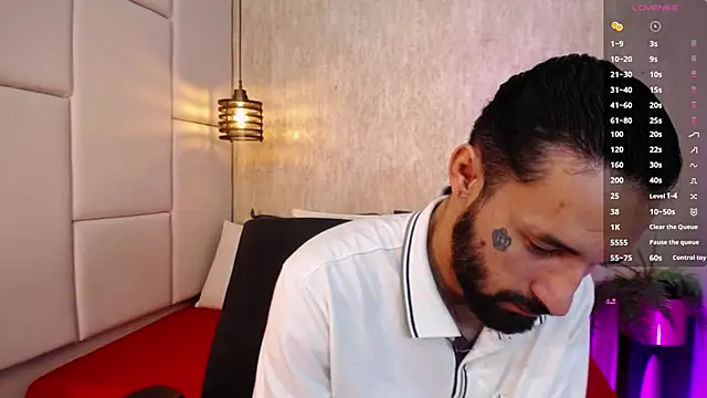 Snapshot of Hisoka_011 chatting on 19, 2, 2026 Hisoka 011 online show from 19, 2, 2026